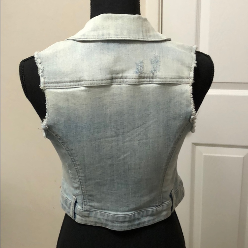 Cropped Denim Jean Jacket - Guess - Picture 3 of 5
